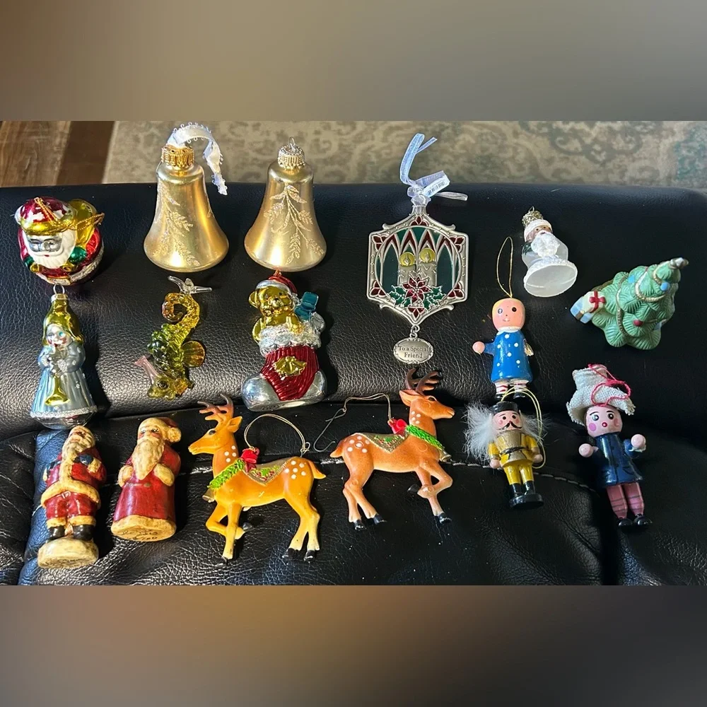 16- Mixed Vintage Christmas Ornaments - Gold, Red, Green, Blue